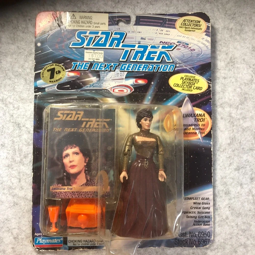 Playmates Star Trek the Next Generation Lwaxana Troi w/ Skybox Collector Card